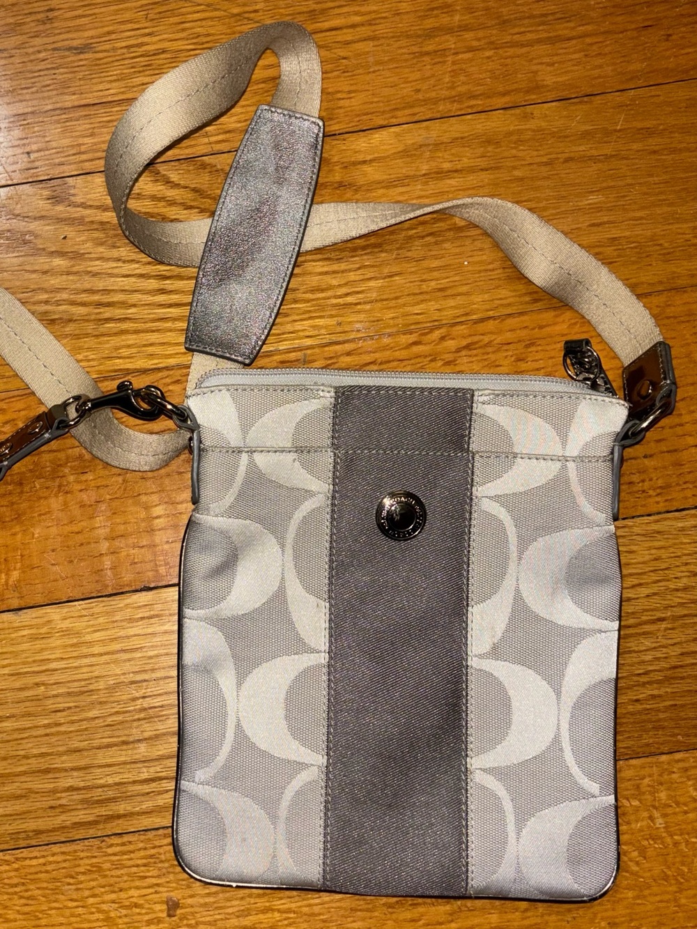 Coach Crossbody Signature Bag in Silver and Grey